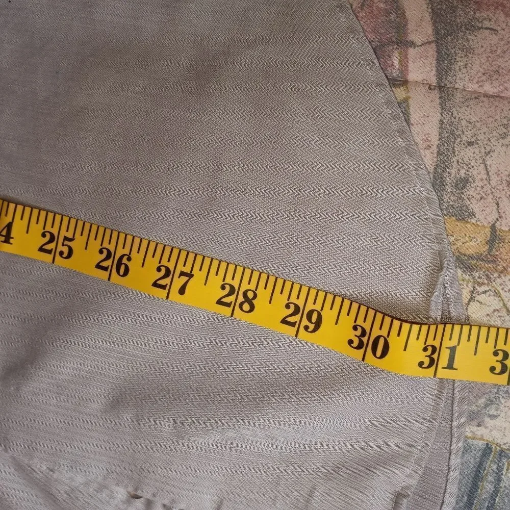 Calvin Klein DressShirtMens 16 1/2 34/35 SilverGrayL/Sl SlimFitNonIron ButtonUp.
